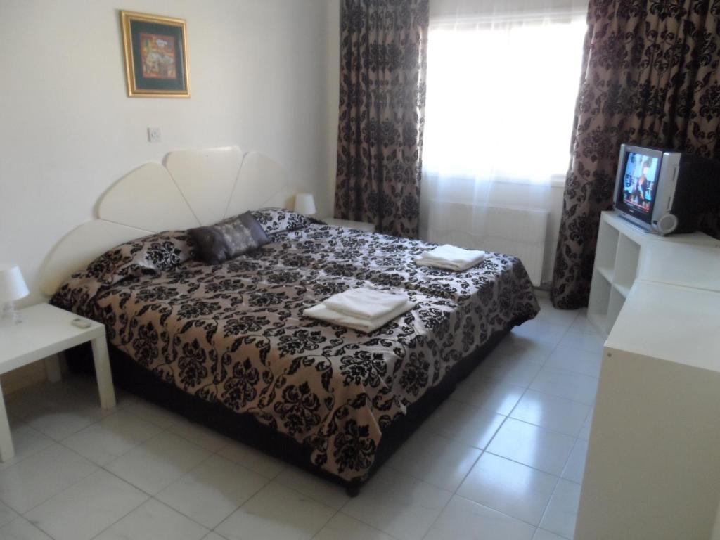Geotanya Apartments Limasol Oda fotoğraf